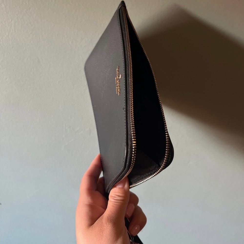 Kate Spade Charcoal Wristlet - Picture 2 of 4